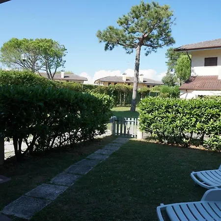 Elegant With Pool And Barbecue Porto Santa Margherita di Caorle